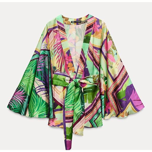 Zara Tops - Nwt- Zara printed satin effect kimono top- M